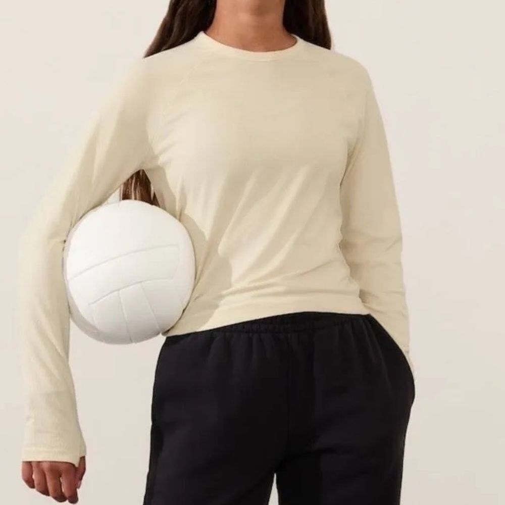 Athleta Girl Power Up Sport Length shimmer Top- Shimmer Bone